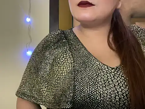 Snapshot of Hersheykaur chatting on 02.25.26 Hersheykaur online show from 02.25.26