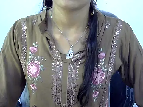 Mehaak  online show from 05.05.26