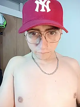 Snapshot of Emmanuel_Lust chatting on 02.27.26 Emmanuel Lust online show from 02.27.26