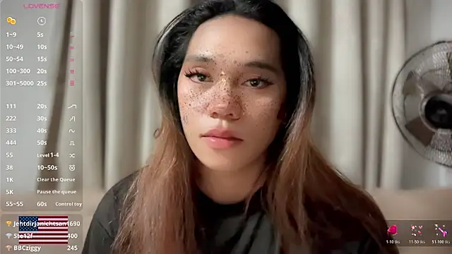 Kelly Mckinney online show from 04.02.26