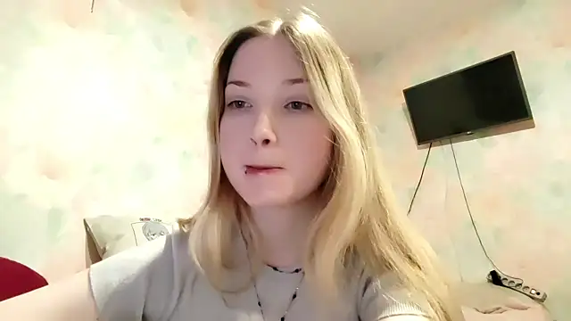 Snapshot of TiaBIanks chatting on 03.17.26 TiaBIanks online show from 03.17.26