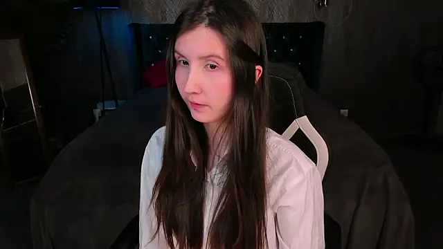 avrora shy  online show from 02.10.26