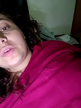 Snapshot of MajoArias chatting on 02.27.26 MajoArias online show from 02.27.26