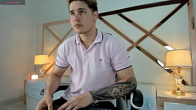 rayan linxx online show from 03.21.26