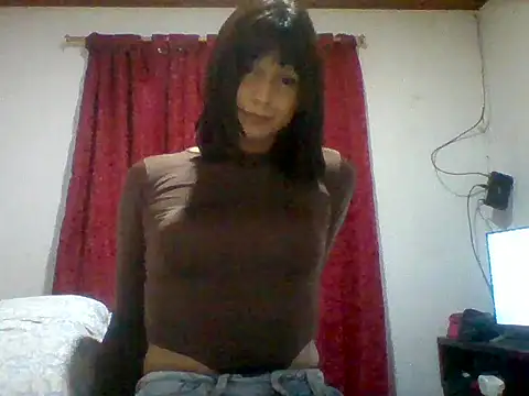 lucyscay  online show from 04.11.26