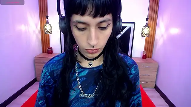 FRANCESCA LOVE  online show from 03.30.26