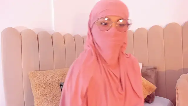 Snapshot of _amisha chatting on 02.20.26 amisha online show from 02.20.26