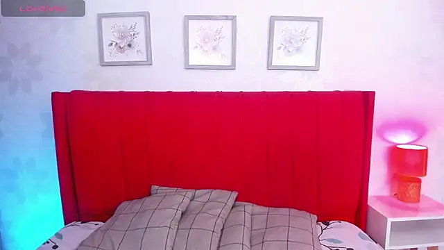 Demian Hush online show from 03.08.26