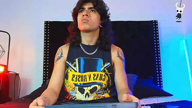 Axell Kussh online show from 02.14.26