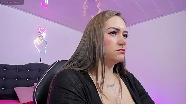 LUNAKITTY TAY online show from 03.07.26