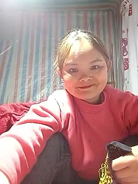 Snapshot of Luminana chatting on 02.09.26 Luminana online show from 02.09.26