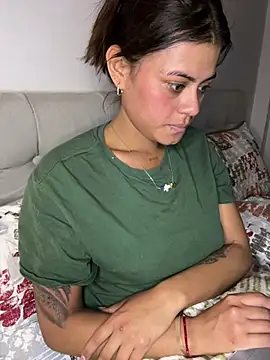 RachelWeisz  online show from 03.29.26