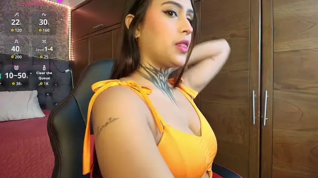 Snapshot of sarah_escobarr chatting on 02.25.26 sarah escobarr online show from 02.25.26