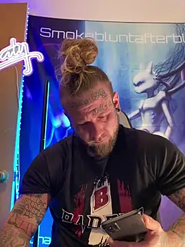 Snapshot of Smokebluntafterblunt chatting on 03.06.26 Smokebluntafterblunt online show from 03.06.26
