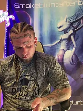 Snapshot of Smokebluntafterblunt chatting on 04.10.26 Smokebluntafterblunt online show from 04.10.26