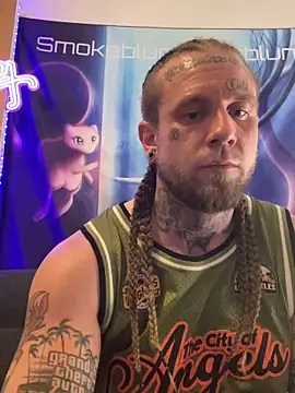 Snapshot of Smokebluntafterblunt chatting on 04.14.26 Smokebluntafterblunt online show from 04.14.26