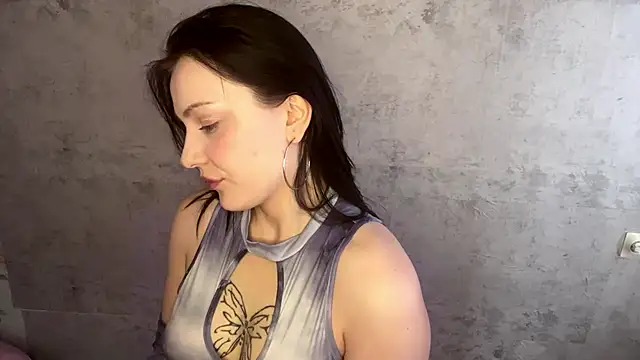 Mona Fox online show from 02.15.26