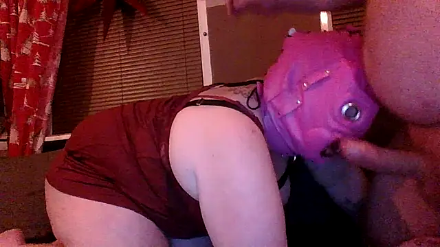 Snapshot of plussizeslut chatting on 02.06.26 plussizeslut online show from 02.06.26