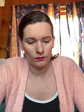 Snapshot of Midnight_Munch chatting on 03.26.26 Midnight Munch online show from 03.26.26