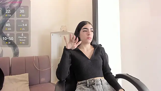 Snapshot of lorraineHunter chatting on 03.02.26 lorraineHunter online show from 03.02.26