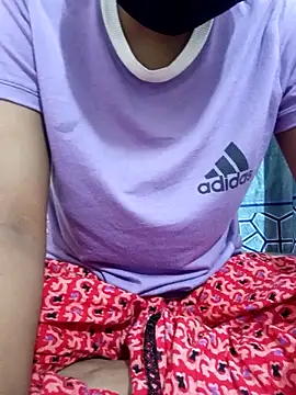 Snapshot of Cute_Queen_Noor chatting on 02.12.26 Cute Queen Noor online show from 02.12.26