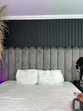 Snapshot of Nanda_vixen_ chatting on 03.16.26 Nanda vixen online show from 03.16.26