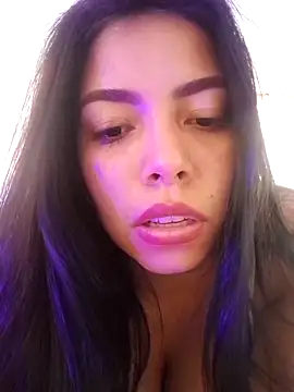 Ariana Castillo   online show from 02.28.26