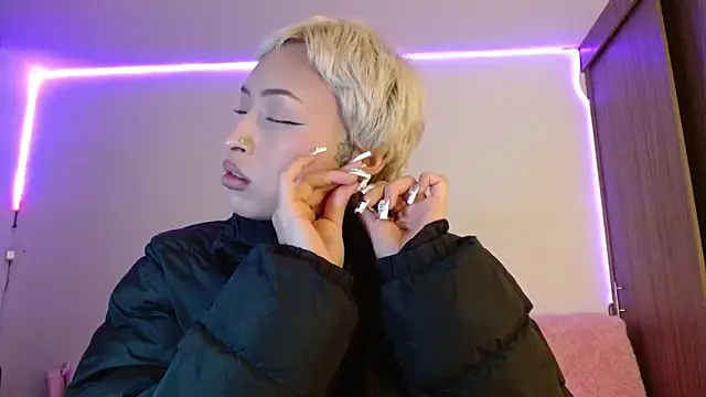  AbbyIce online show from 04.30.26