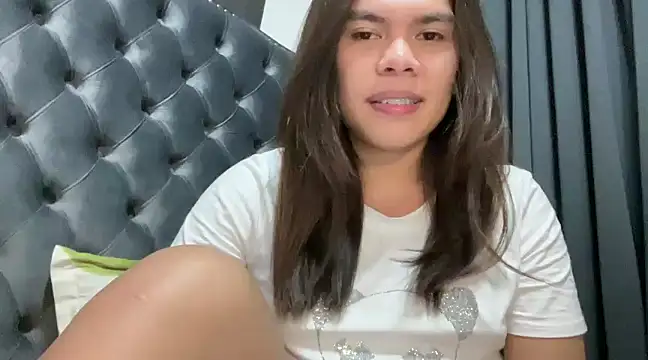Mooree naba online show from 12.28.24