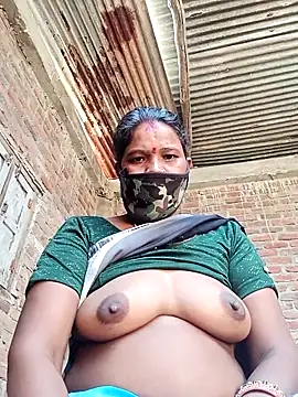 Kirti sacsena online show from 03.13.26