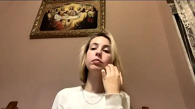 CharmingBlonde online show from 02.08.26