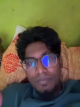 Snapshot of chennai_sexyboy chatting on 02.23.26 chennai sexyboy online show from 02.23.26