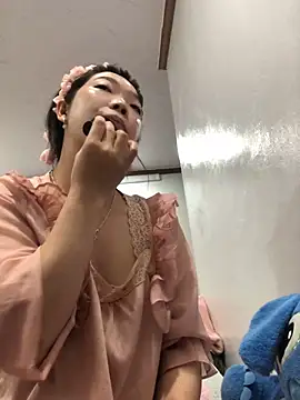 cuty lusy online show from 04.17.26