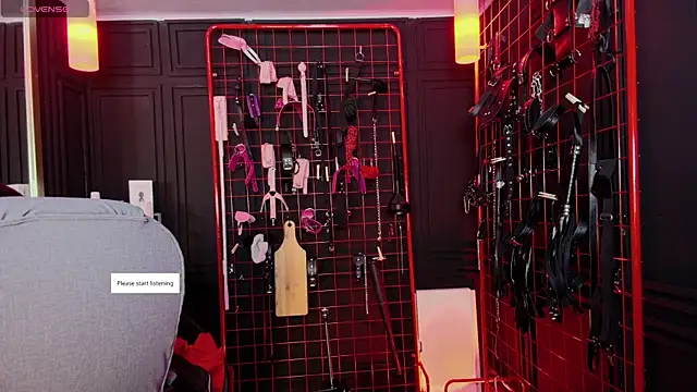 Snapshot of Velvet_Authority chatting on 02.13.26 Velvet Authority online show from 02.13.26