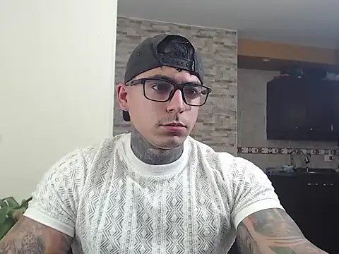 maxstrom111 online show from 02.08.26