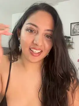 Snapshot of Victoria_Lusty chatting on 02.12.26 Victoria Lusty online show from 02.12.26