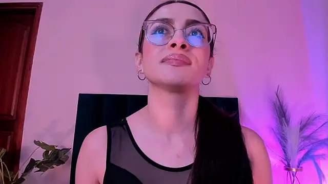 AndraCyruss online show from 03.05.26