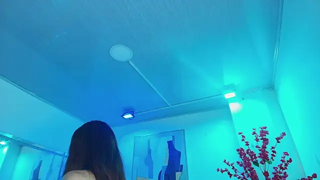 Chloe dolly online show from 04.27.26