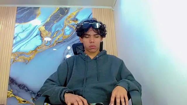 DaviidBuckx  online show from 04.02.26