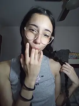 isaaabelaaa online show from 04.14.26