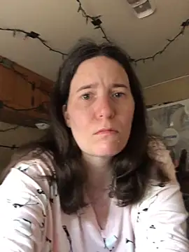 Snapshot of JMT42 chatting on 02.14.26 JMT42 online show from 02.14.26