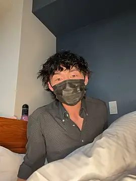 Snapshot of --ha-ru-- chatting on 03.02.26 --ha-ru-- online show from 03.02.26