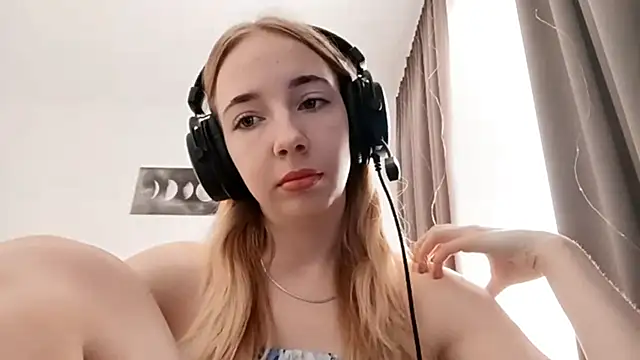 Snapshot of WackyNome chatting on 02.20.26 WackyNome online show from 02.20.26