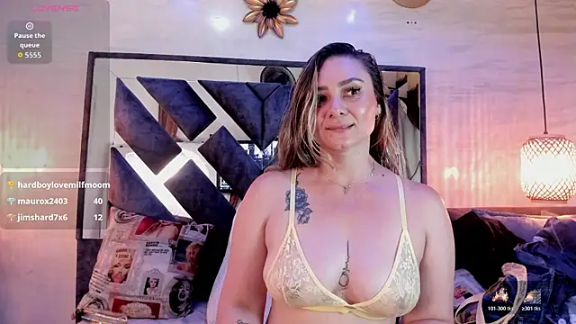 Snapshot of annie_vega17_ chatting on 06.06.26 annie vega17 online show from 06.06.26