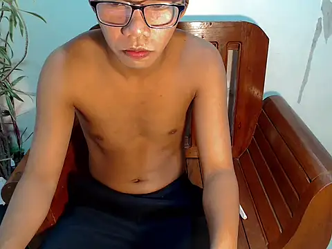 Snapshot of shopiaxox1 chatting on 02.26.26 shopiaxox1 online show from 02.26.26