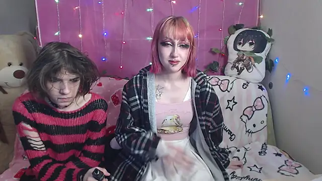 KitttyWhisper online show from 03.05.26