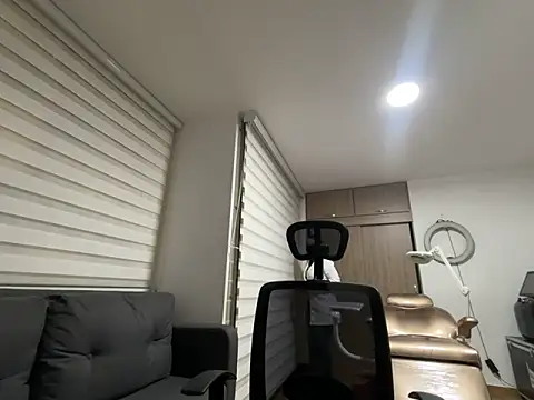 Encantadora Eva online show from 02.14.26