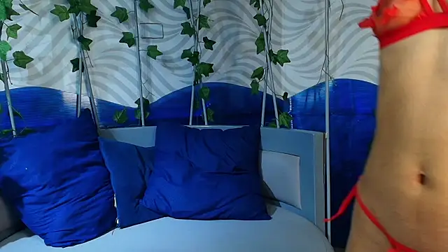 Snapshot of sophieBlair_ chatting on 02.12.26 sophieBlair online show from 02.12.26