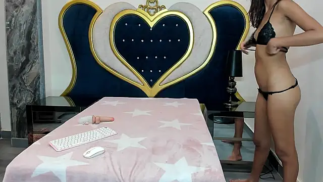 LinaSalazar online show from 02.16.26