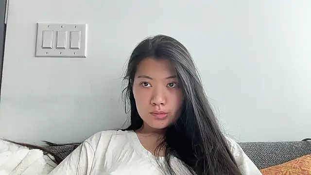 Joycelovely online show from 05.13.26